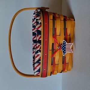 Vintage 1997 All-America Collection Patriotic Basket